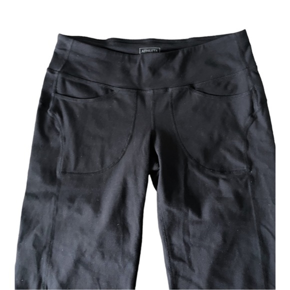 ATHLETA ‎ Power Kick Wide Leg Capris Leggings Black Size Small - Picture 7 of 11